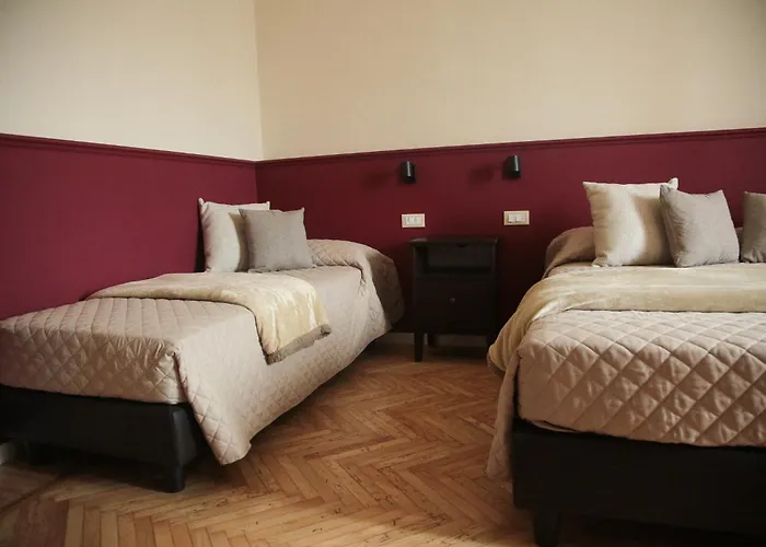 Albergo Garisenda Con Terrazza Panoramica Sulle Due Torri